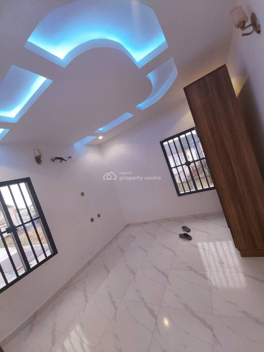Standard and Spacious 2 Bedrooms Apartment, West View Sangotedo, Ajah, Lagos, Flat / Apartment for Rent