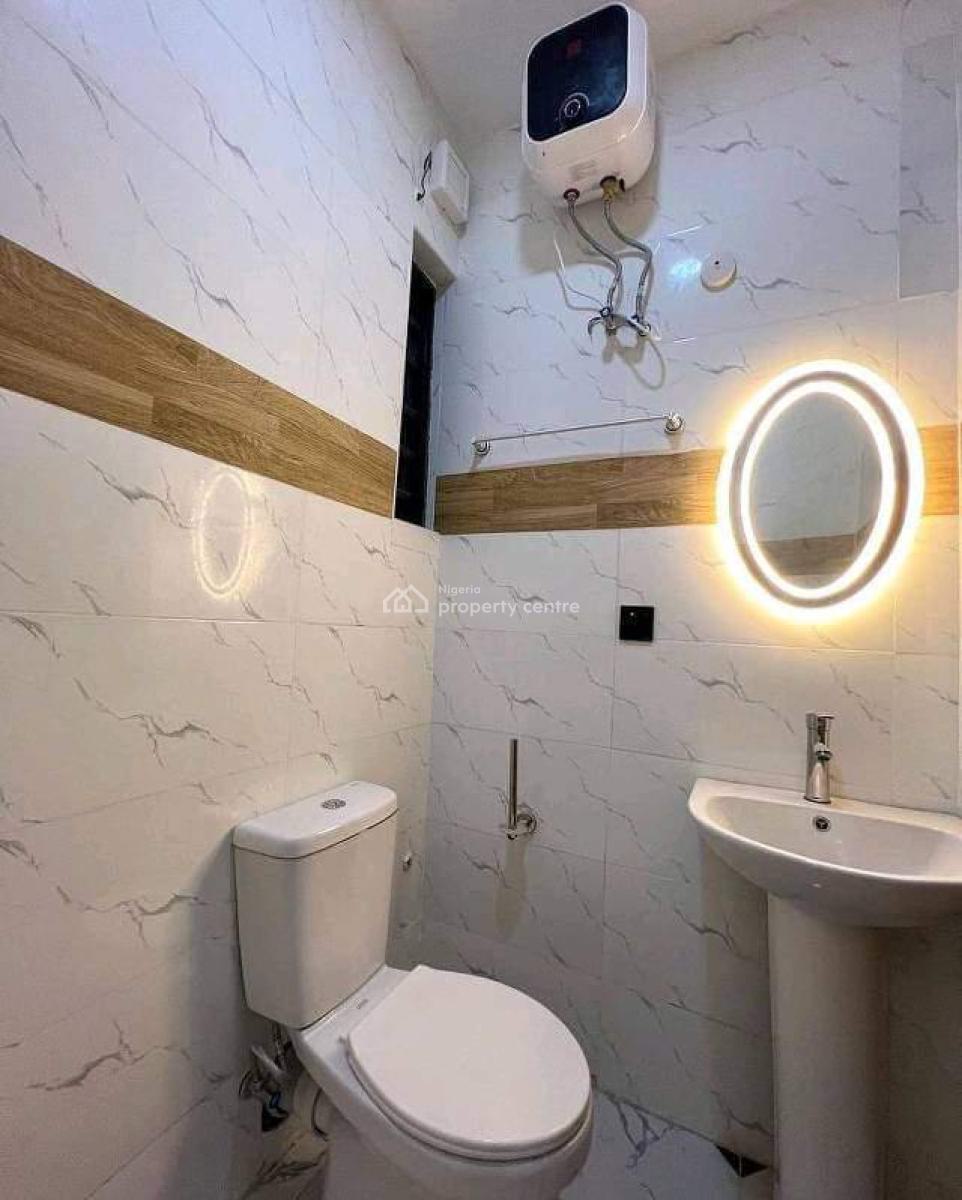 Standard and Spacious 2 Bedrooms Apartment, West View Sangotedo, Ajah, Lagos, Flat / Apartment for Rent