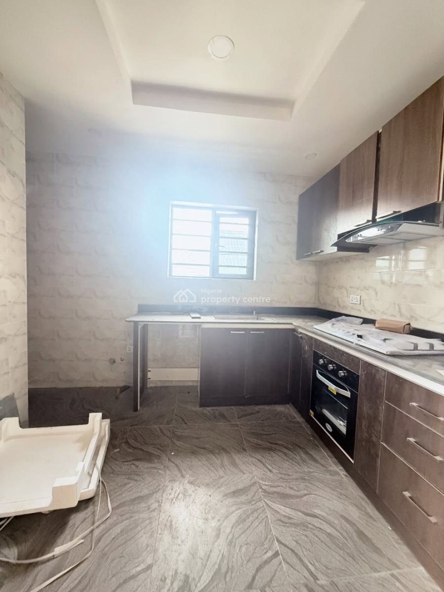 3-bedroom Apartment, Osapa, Lekki, Lagos, Flat / Apartment for Rent