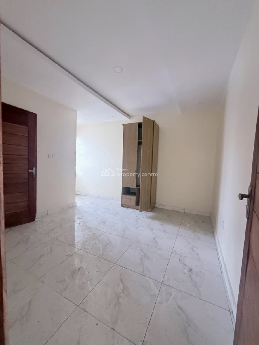 3-bedroom Apartment, Osapa, Lekki, Lagos, Flat / Apartment for Rent