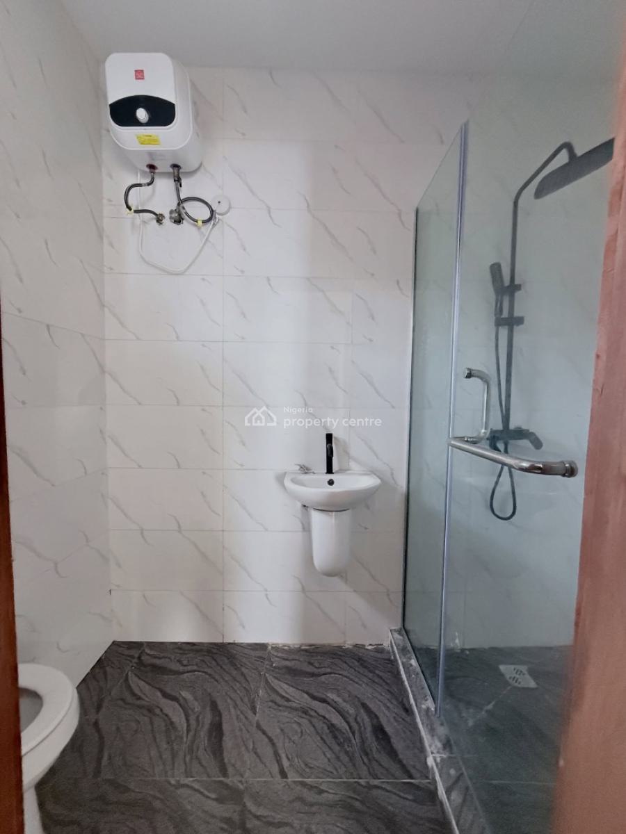 3-bedroom Apartment, Osapa, Lekki, Lagos, Flat / Apartment for Rent