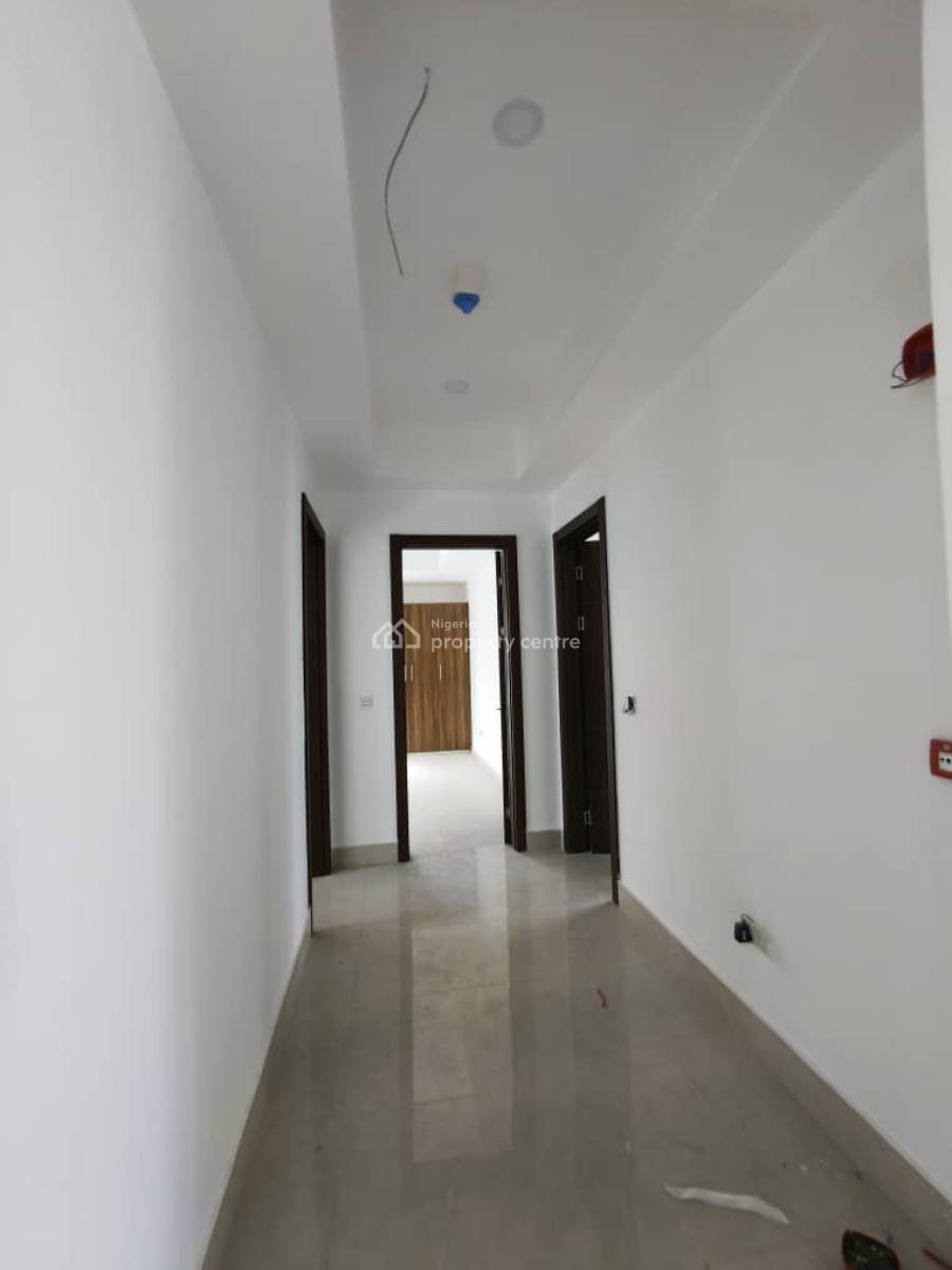 Ultra Luxury Three Bedroom Flat with Bq, Lekki Phase 1, Lekki, Lagos, Flat / Apartment for Sale