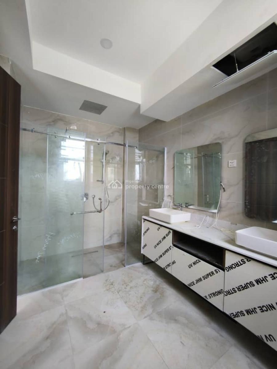 Ultra Luxury Three Bedroom Flat with Bq, Lekki Phase 1, Lekki, Lagos, Flat / Apartment for Sale