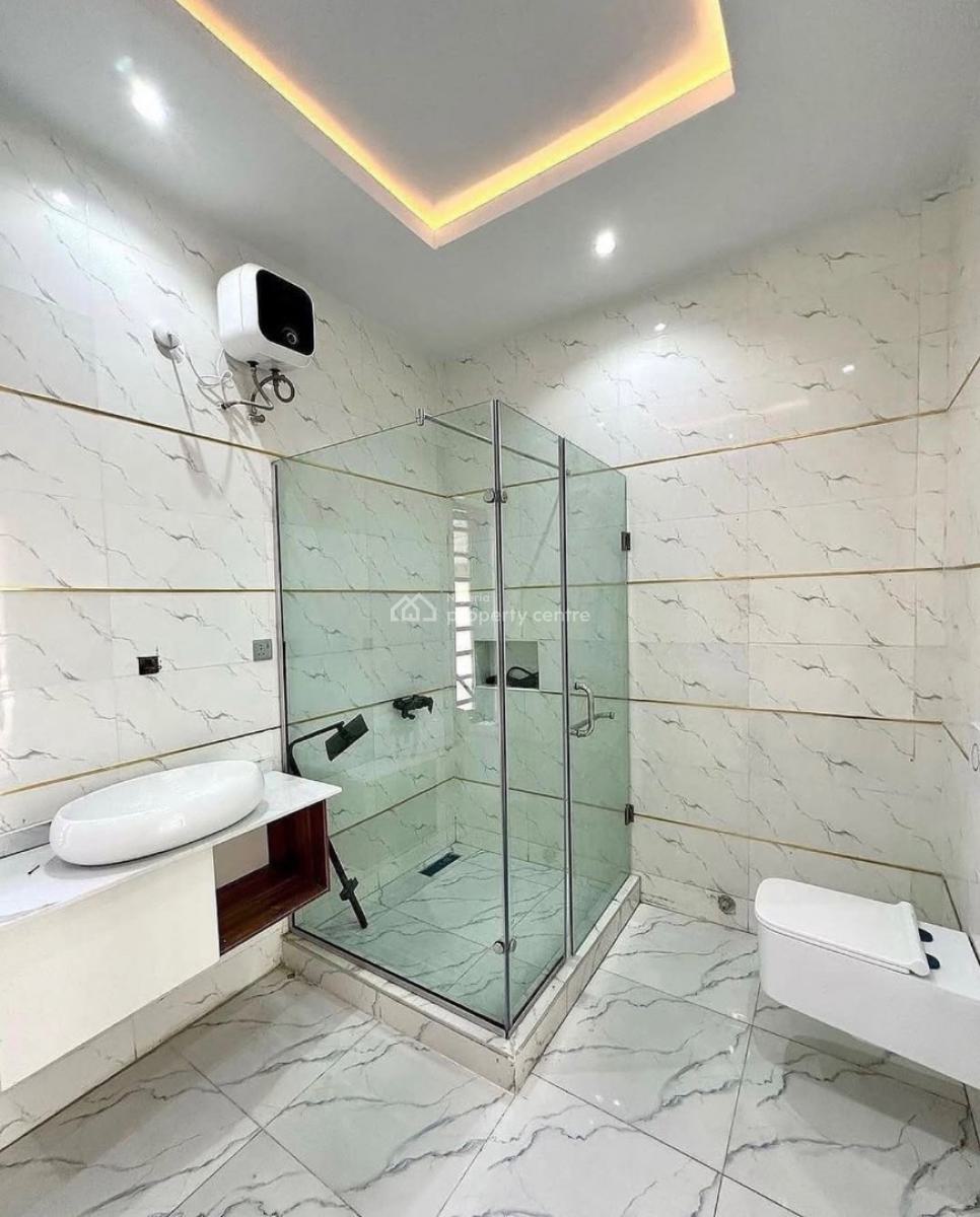 Well Built 4bedroom Detached House, Orchid Road, Lagos, Lekki, Lagos, Detached Duplex for Rent