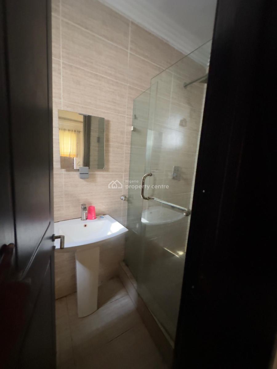 Neatly Built 3bedroom Apartment in Ikate, Ikate ,lekki ,lagos ,nigeria, Ikate, Lekki, Lagos, Flat / Apartment for Sale