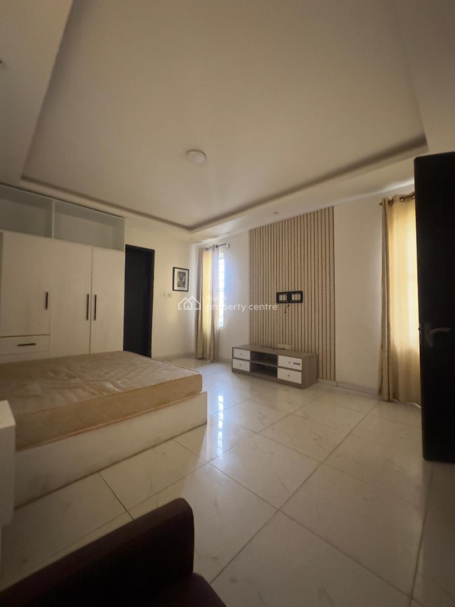 Neatly Built 3bedroom Apartment in Ikate, Ikate ,lekki ,lagos ,nigeria, Ikate, Lekki, Lagos, Flat / Apartment for Sale