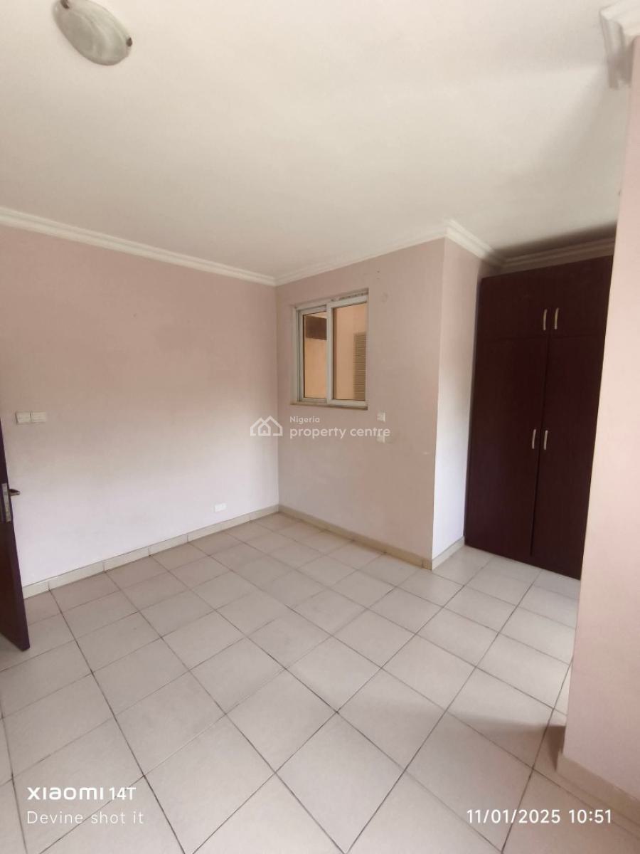 Fully Serviced Vacant 3bedroom Flat (1st Floor), Cadogan Estate Osapa London, Lekki, Lagos, Flat / Apartment for Rent