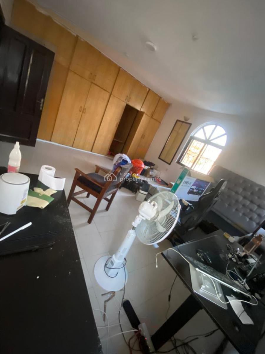 Standard and Luxurious Mini Flat with Personal Meter, Lekki, Lekki Phase 1, Lekki, Lagos, Flat / Apartment for Rent