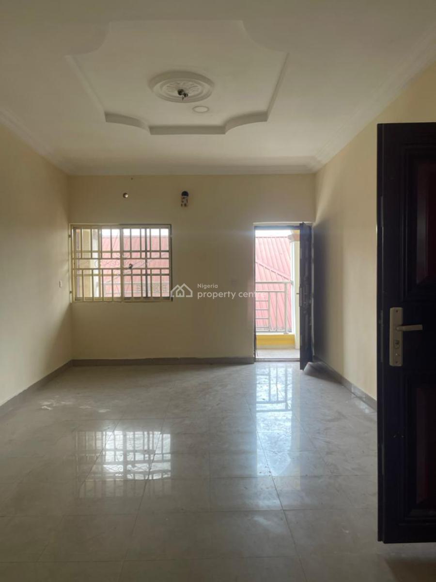 Standard 1 Bedroom Flat with Steady Light, Elisha Close Off G U Akeh Road Eliozu, Eliozu, Port Harcourt, Rivers, Flat / Apartment for Rent