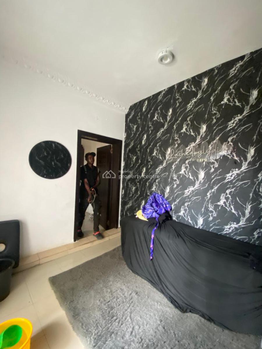 Standard 2bedroom Flat with One Toilet, Personal Car Park and a Balcon, Agungi, Lekki, Lagos, Flat / Apartment for Rent