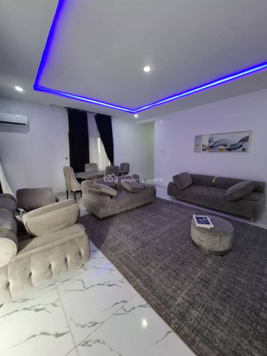 Fully Furnished and Serviced Two Bedroom Apartment, Guzape District, Abuja, Flat / Apartment for Rent