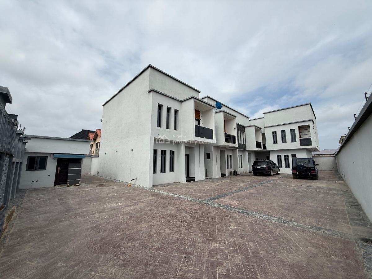Brand New 3 Bedroom Terrace Duplex with Bq for Distress, Lekki Scheme 2 Estate Ogombo Road, Ajah, Lagos, Terraced Duplex for Sale
