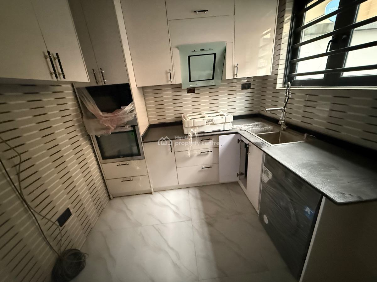Brand New 3 Bedroom Terrace Duplex with Bq for Distress, Lekki Scheme 2 Estate Ogombo Road, Ajah, Lagos, Terraced Duplex for Sale