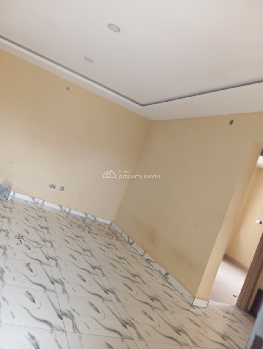 Clean 2 Bedroom Flat, Afolabi Street Off Adisa Balogun By Alapere-ogudu Link, Alapere, Ketu, Lagos, Flat / Apartment for Rent