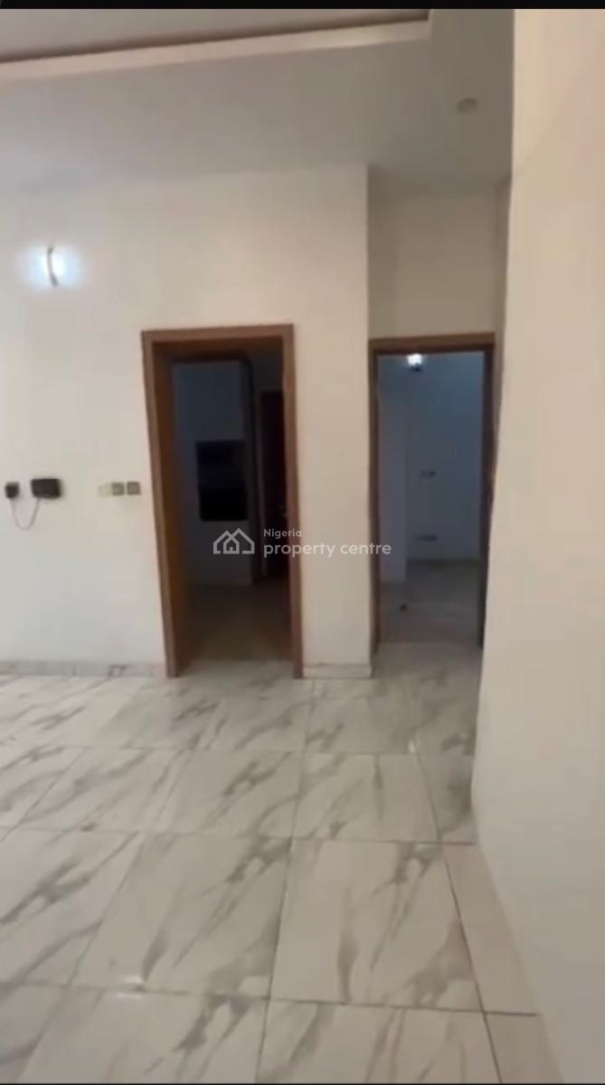 Standard Fully Serviced Mini Flat with Fully Fitted Kitchen, Lekki Expressway, Lekki, Lagos, Flat / Apartment for Rent