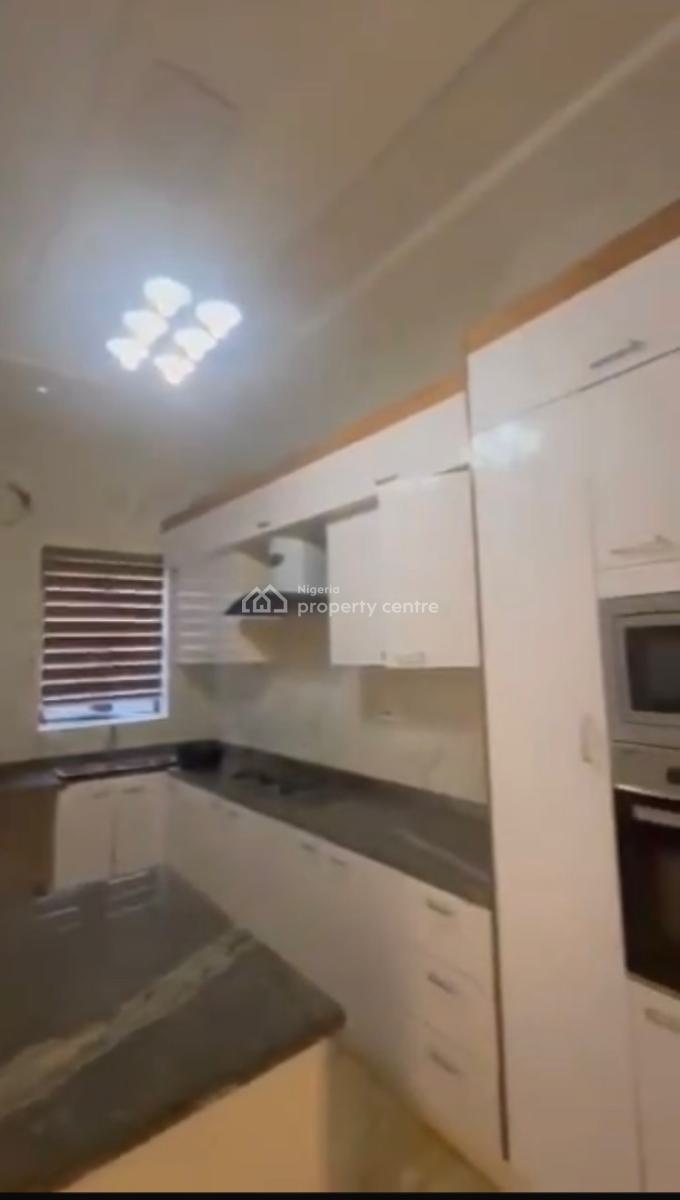 Standard Fully Serviced Mini Flat with Fully Fitted Kitchen, Lekki Expressway, Lekki, Lagos, Flat / Apartment for Rent