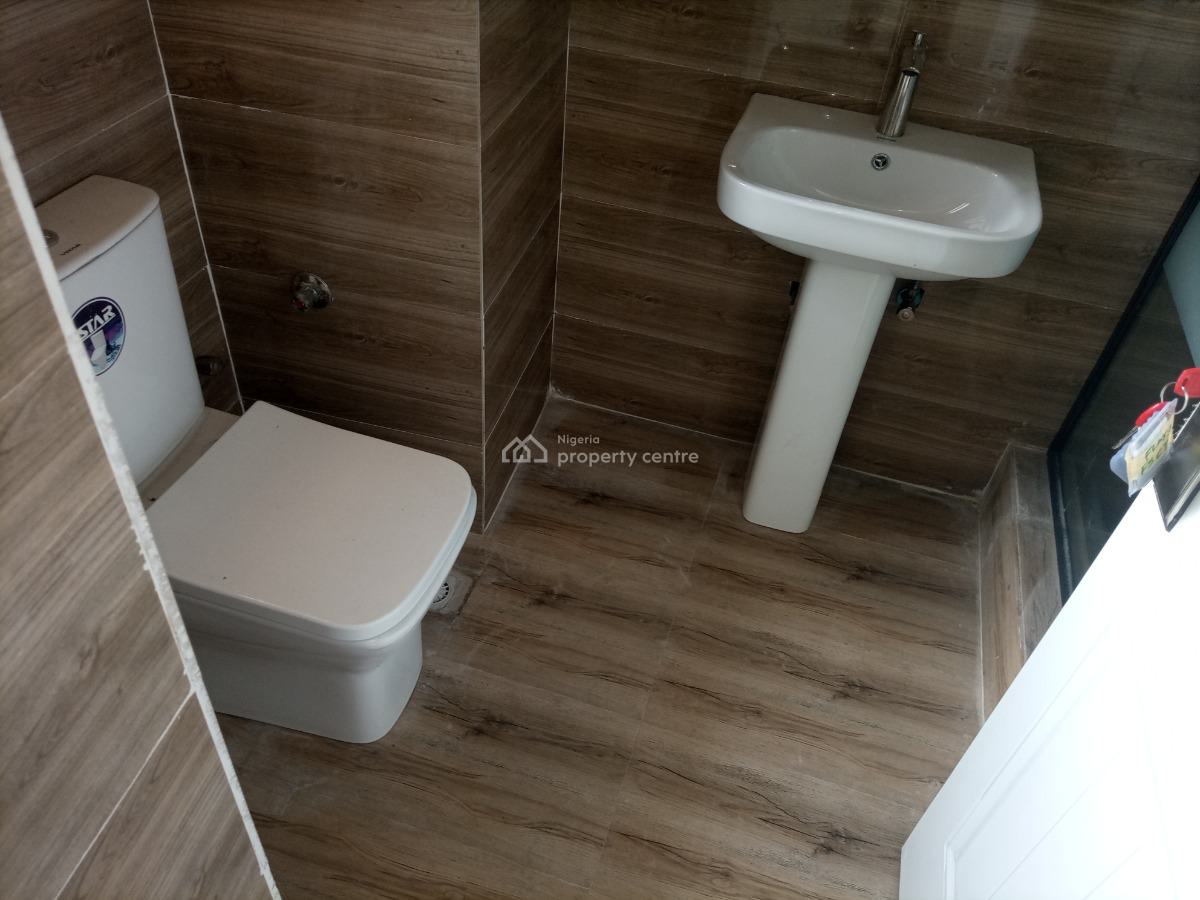 Sharp 3-bedroom Flat with Bq, Katampe (main), Katampe, Abuja, Flat / Apartment for Rent