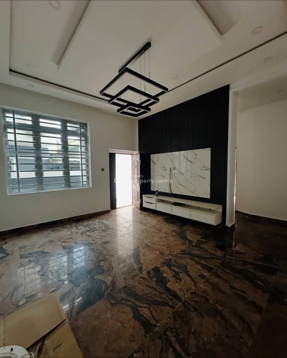 Exquisite 3 Bedroom Semi Detached Duplex with Bq in Elite Estate, Omole Phase 2, Ikeja, Lagos, Semi-detached Duplex for Sale