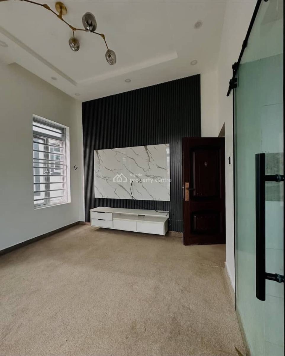 Exquisite 3 Bedroom Semi Detached Duplex with Bq in Elite Estate, Omole Phase 2, Ikeja, Lagos, Semi-detached Duplex for Sale