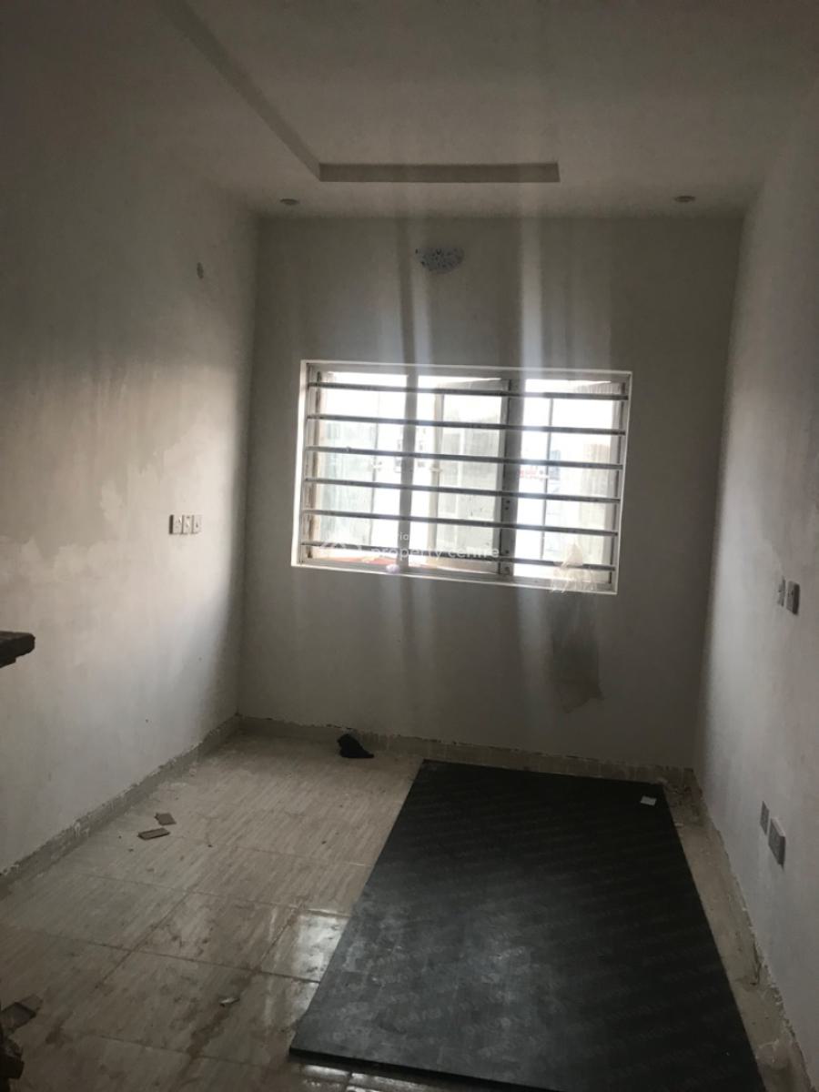 Newly Built and Tastefully Finished 2 Bedroom Flat with All Rooms En-suite, Isaac John Street, Jibowu, Yaba, Lagos, Flat / Apartment for Rent