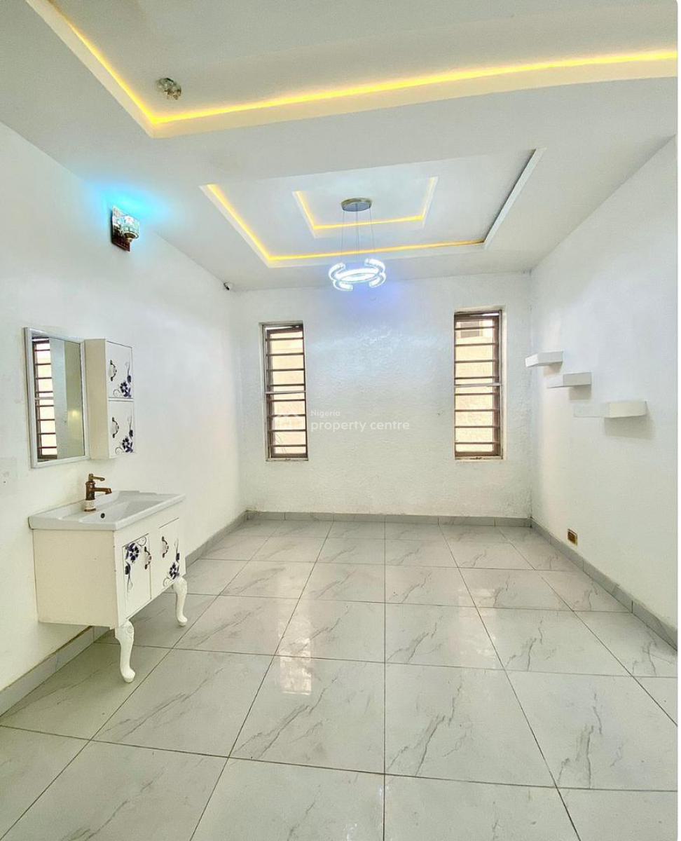 Distress Deal! Exquisite and Very Spacious Semi Detached Duplex, Amazing Deal., Ajah, Lagos, Semi-detached Duplex for Sale