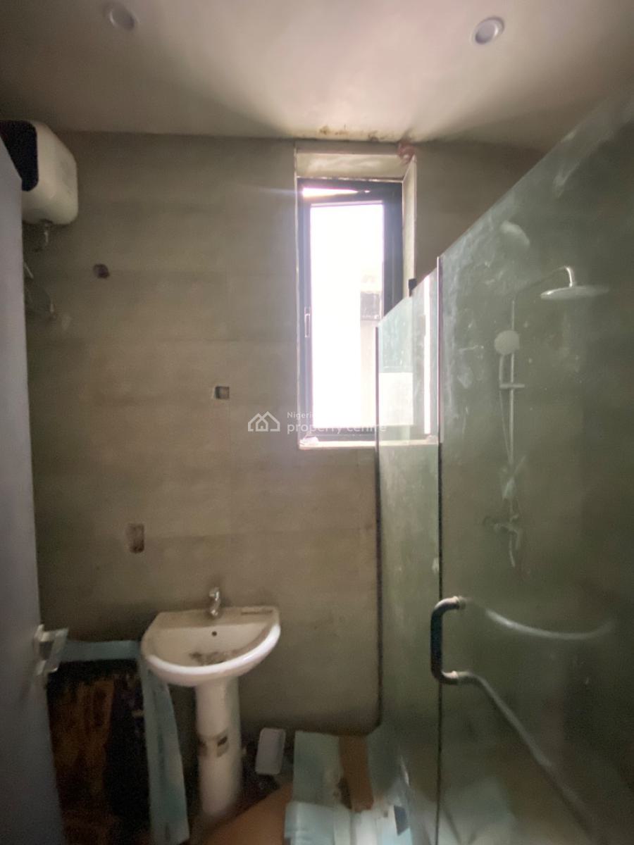 Lovely 3 Bedroom Apartment in a Secured Estate, Ikate, Ikate, Lekki, Lagos, Flat / Apartment for Sale