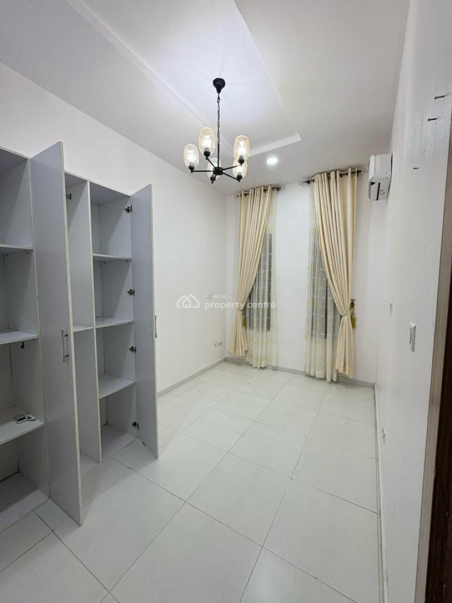 Luxury Semi Furnished Room, Orchid Road, Lekki Phase 2, Lekki, Lagos, Self Contain (single Rooms) for Rent