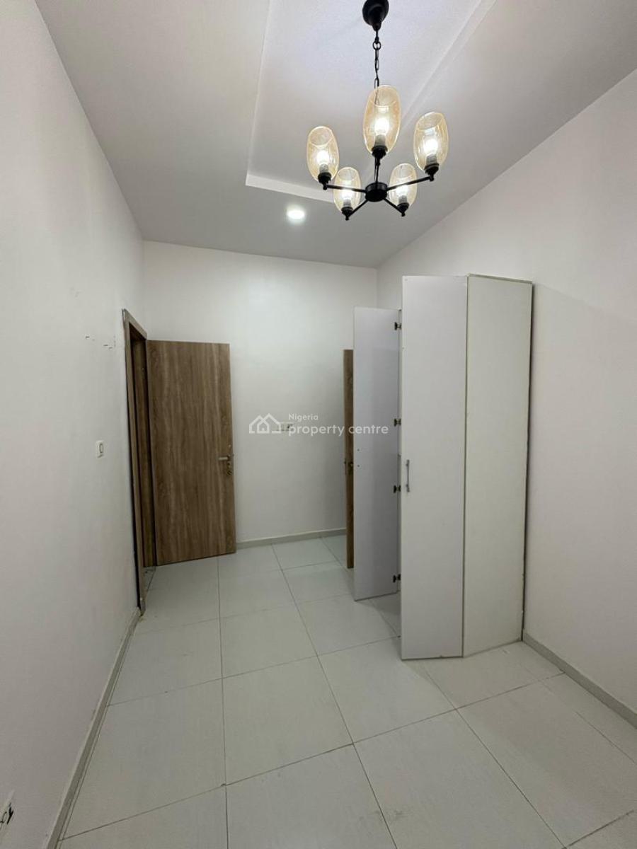 Luxury Semi Furnished Room, Orchid Road, Lekki Phase 2, Lekki, Lagos, Self Contain (single Rooms) for Rent