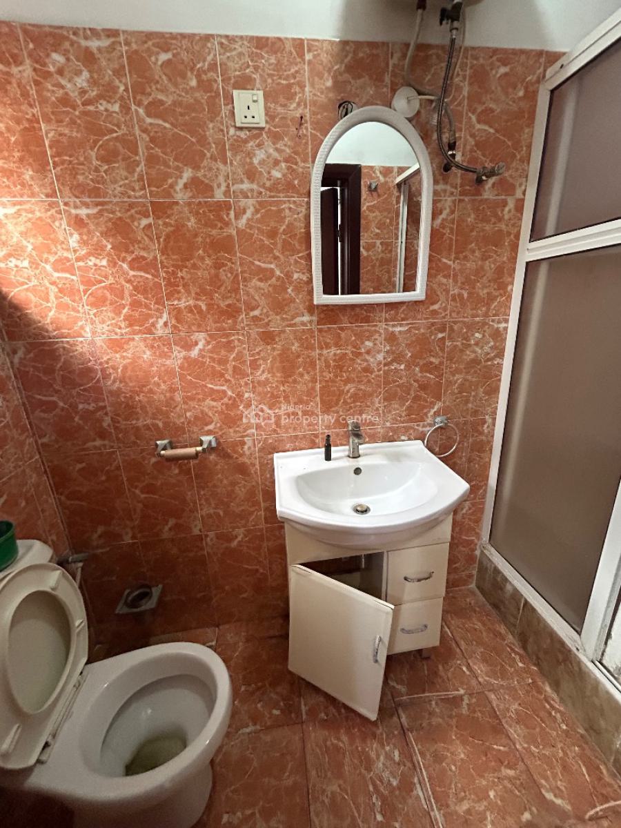 a Well Maintained 3 Bedroom Apartment with a Room Bq, Osapa, Lekki, Lagos, Flat / Apartment for Rent