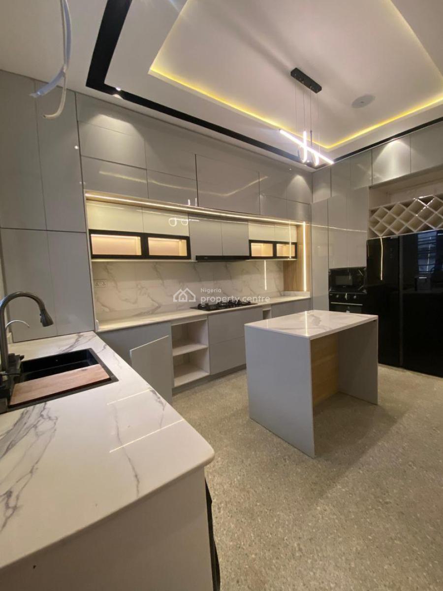Tastefully Furnished 5 Bedroom Fully Detached with Bq., Chevron, Lekki, Lagos, Detached Duplex for Sale
