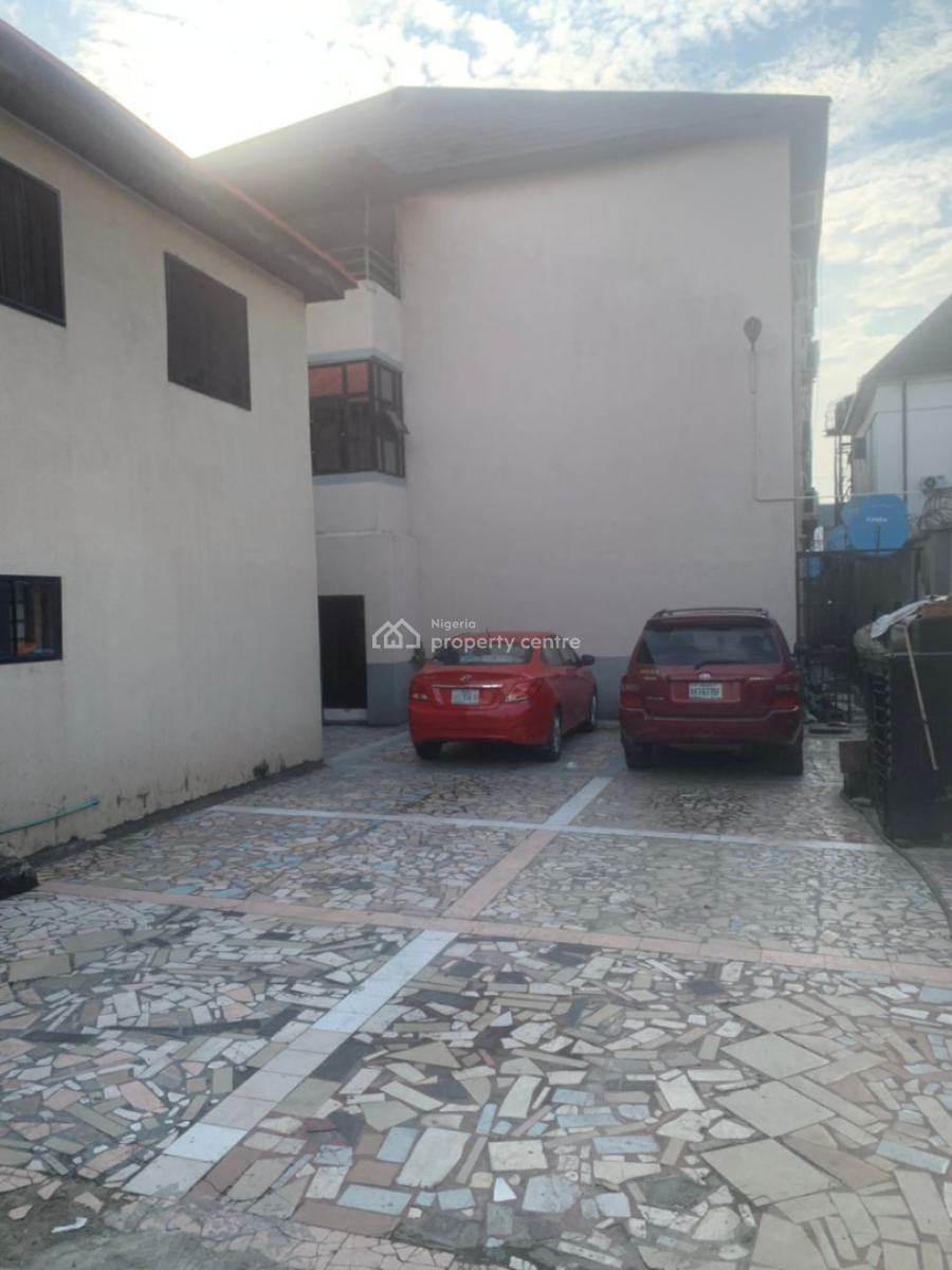 Service Self Contained Apartment at Osapa London, Eletu Osapa London, Osapa, Lekki, Lagos, Self Contain (single Rooms) for Rent