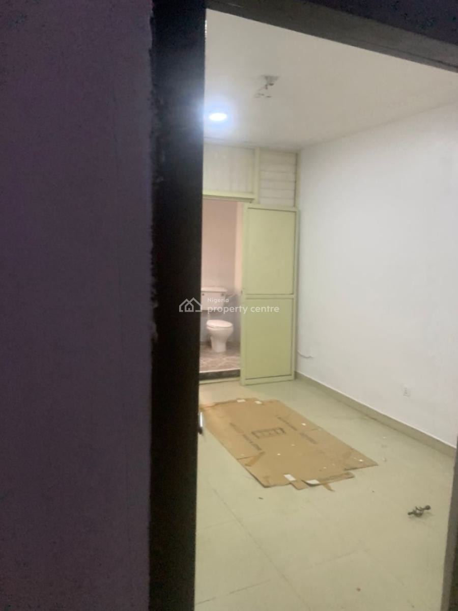 Service Self Contained Apartment at Osapa London, Eletu Osapa London, Osapa, Lekki, Lagos, Self Contain (single Rooms) for Rent