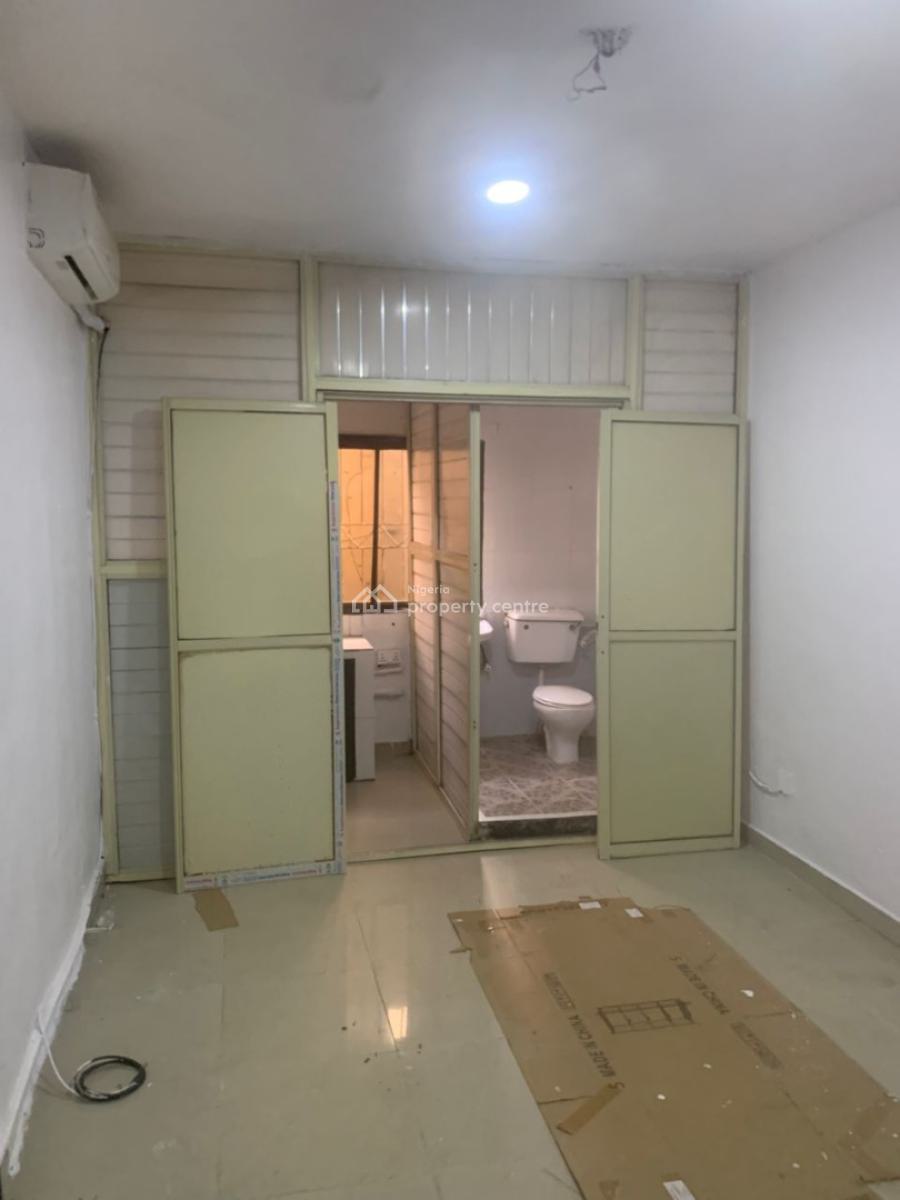 Service Self Contained Apartment at Osapa London, Eletu Osapa London, Osapa, Lekki, Lagos, Self Contain (single Rooms) for Rent