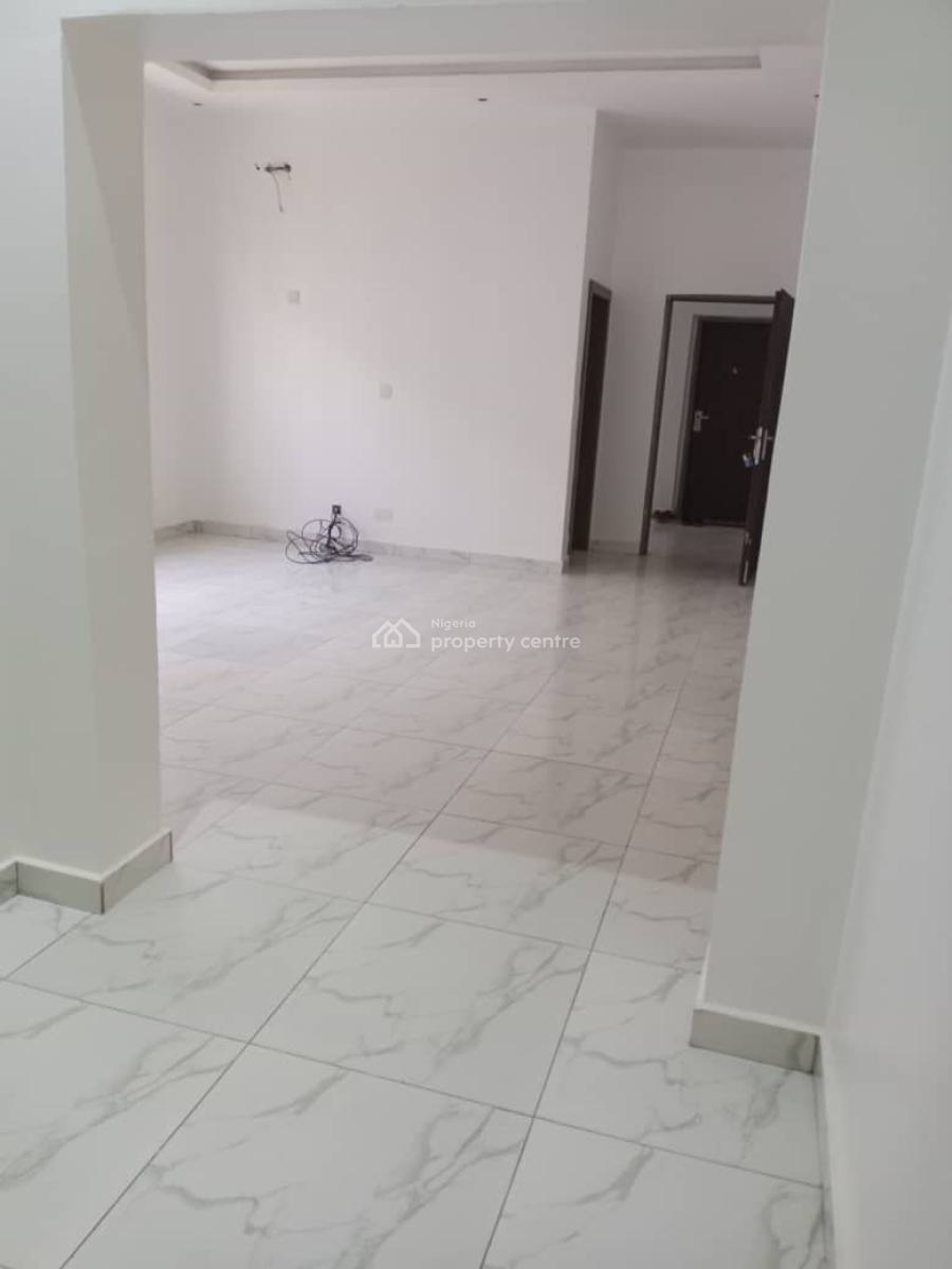 Newly Renovated and Serviced 2-bedroom Flats in an Estate, Off Admiralty Way, Lekki Phase 1, Lekki, Lagos, Flat / Apartment for Rent