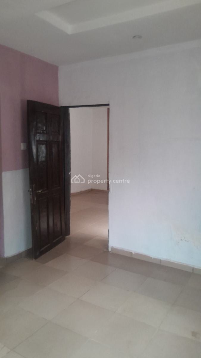 Nearly Used 2-bedroom Flats, Oreyo Area, Ikorodu, Lagos, Mini Flat (room and Parlour) for Rent