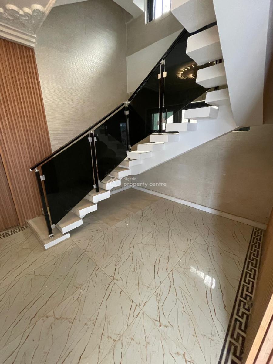 5 Bedroom Fully Detached Duplex with a Bq, in a Secured Estate, Maryland, Lagos, Detached Duplex for Sale