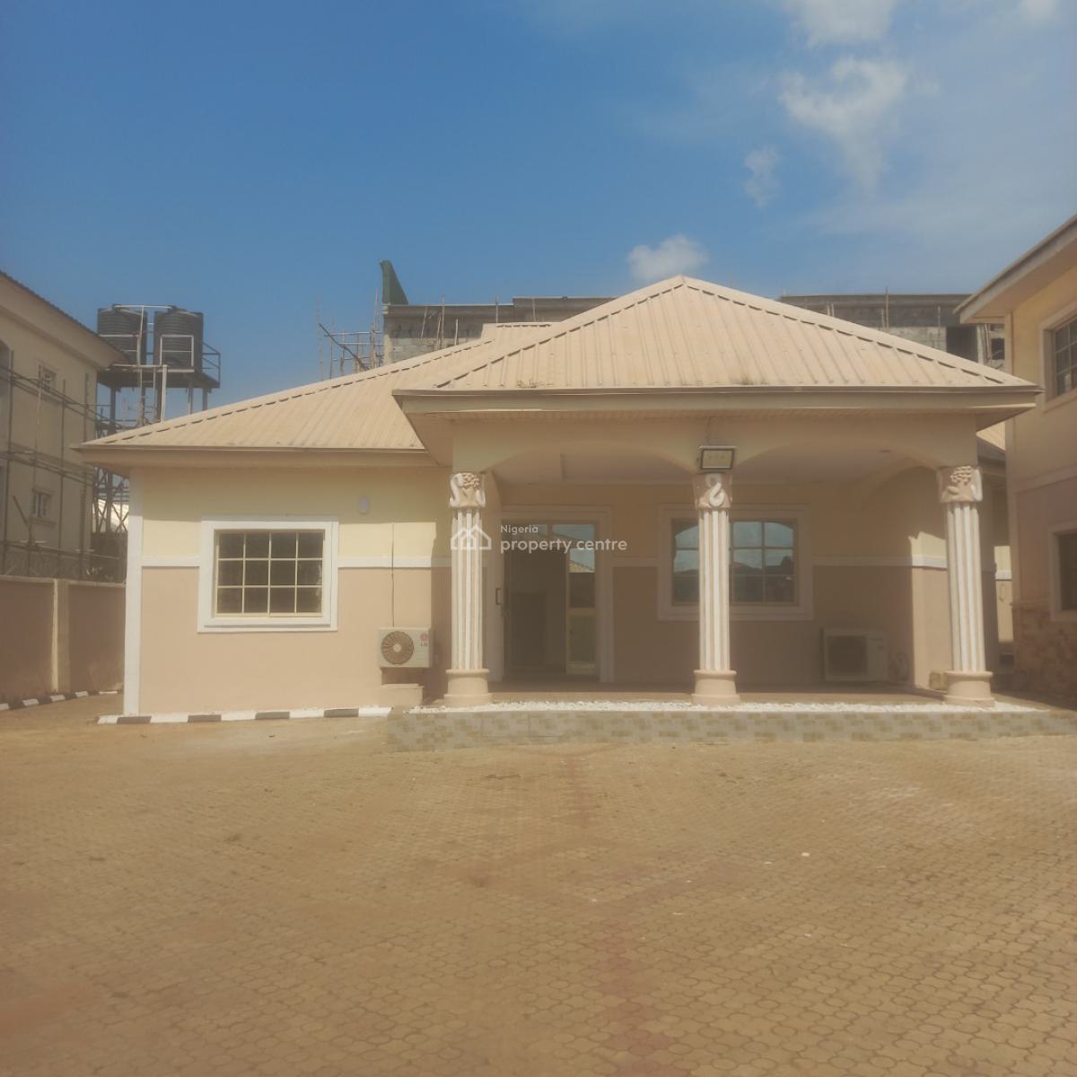 Luxury Massive 3 Bedroom Detached Bungalow in a Serene Environment, Area 1, Durumi, Abuja, Detached Bungalow for Rent