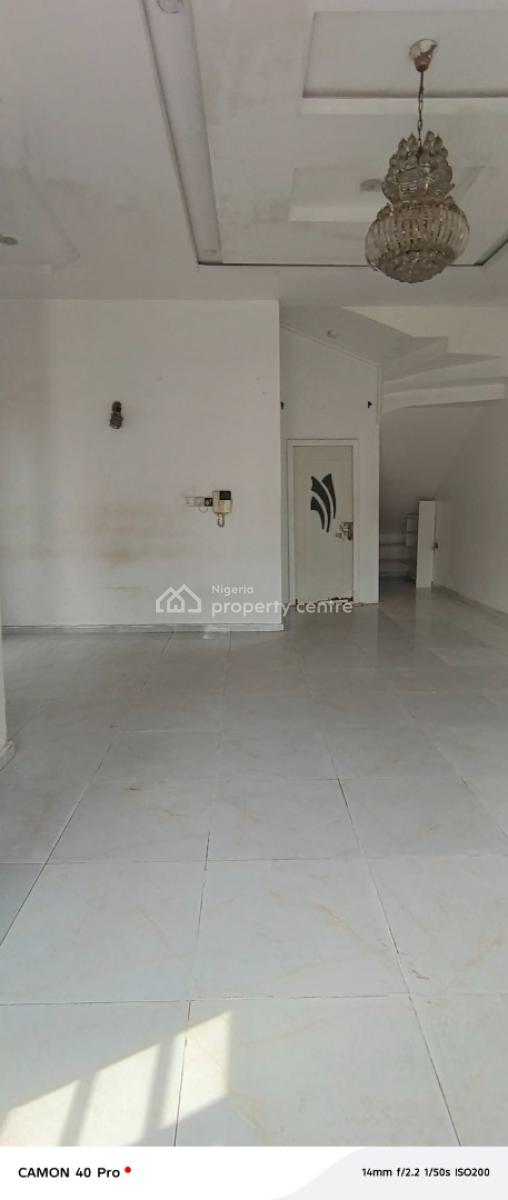 Big Studio Apartment, Chevy View Estate, Lekki, Lagos, Self Contain (single Rooms) for Rent