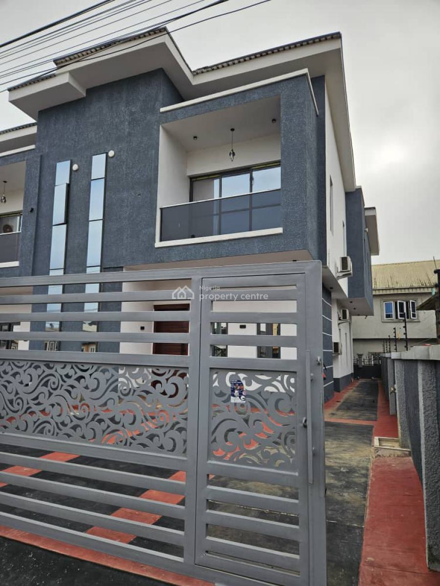 3bed  Duplex, in an Estate Arepo, Berger, Arepo, Ogun, Semi-detached Duplex for Sale