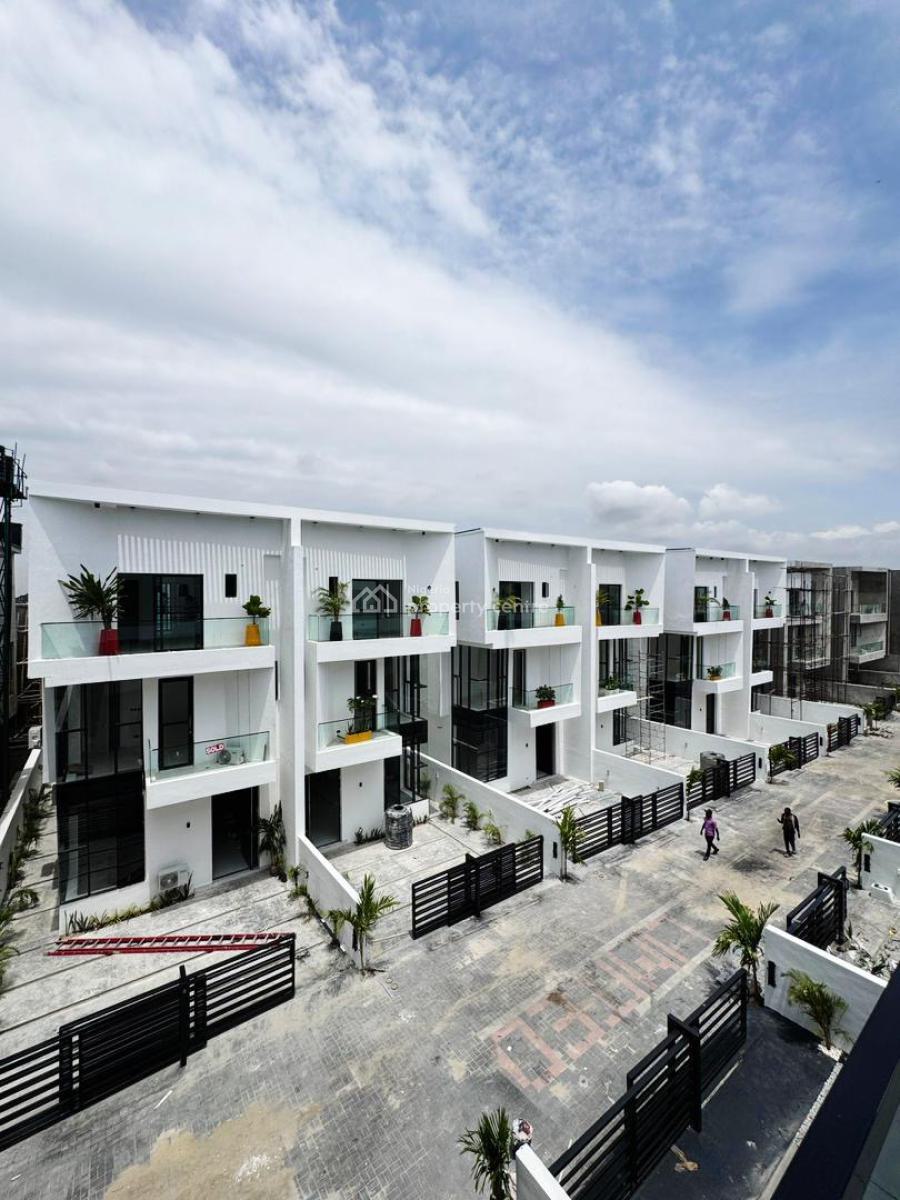 The Most Sought After 4 Bedroom Semi Detached Duplex with Bq, Chevron Toll Gate , Orchid Road, Lekki, Lagos, Semi-detached Duplex for Sale