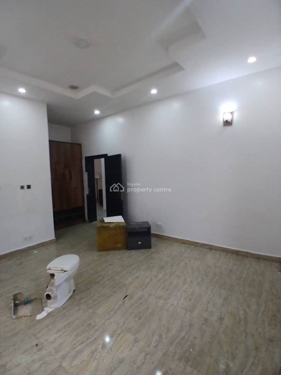 Self Contain Semi Masters, Osapa, Lekki, Lagos, Self Contain (single Rooms) for Rent