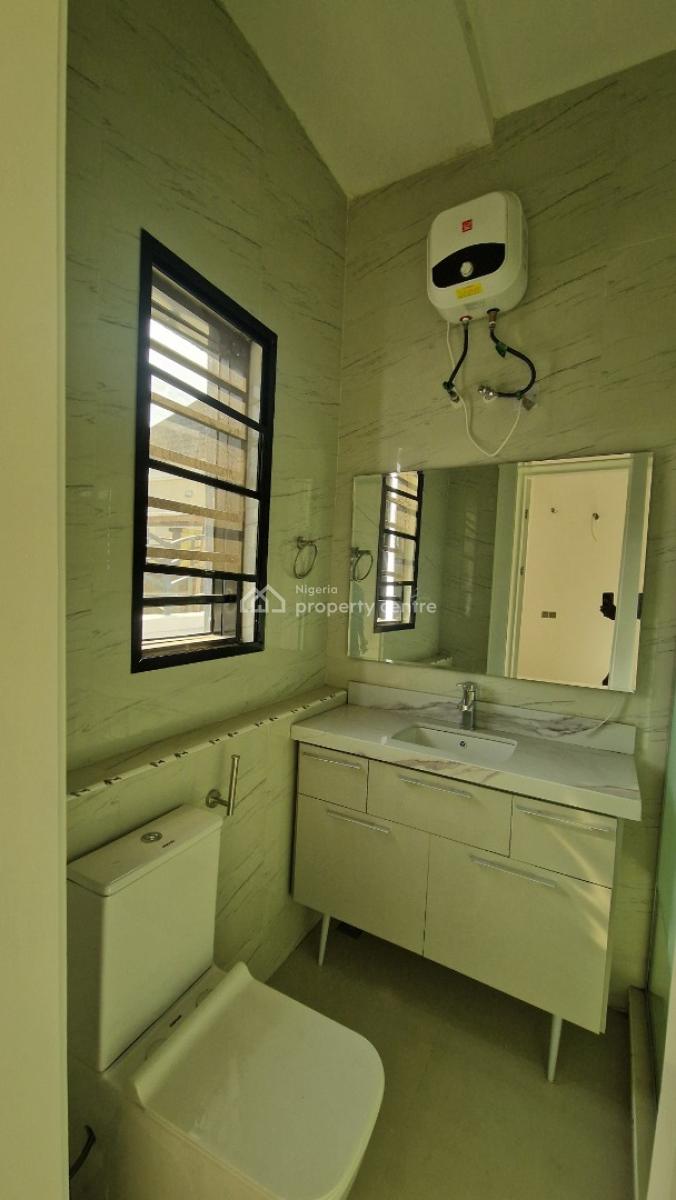 5 Bedroom Duplex with a Room, Parlor Self Contain Bq, Kolapo Ishola Gra, Akobo, Ibadan, Oyo, Detached Duplex for Sale