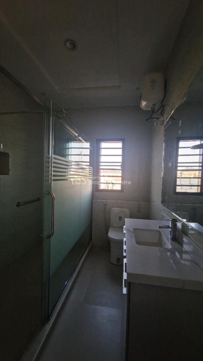 5 Bedroom Duplex with a Room, Parlor Self Contain Bq, Kolapo Ishola Gra, Akobo, Ibadan, Oyo, Detached Duplex for Sale