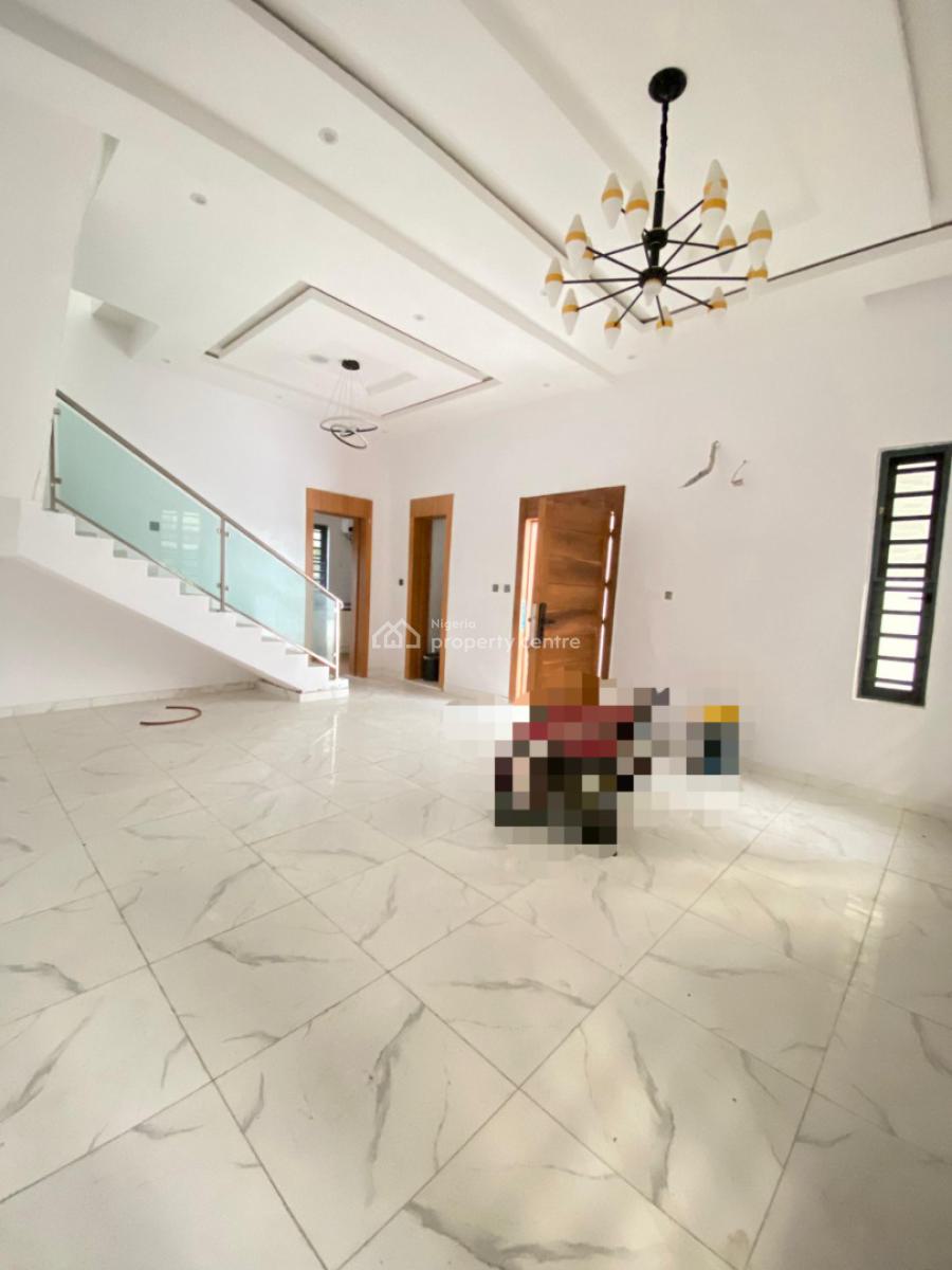 a Tastefully Designed 5 Bedroom Semidetached Duplex with Bq., Ologolo, Lekki, Lagos, Semi-detached Duplex for Sale