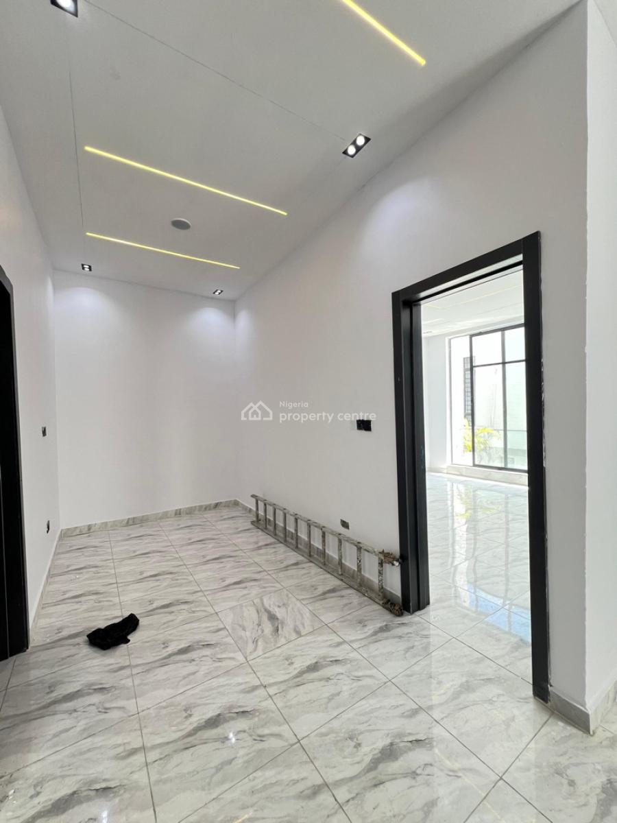 Well Spacious Luxury 3 and 4 Bedroom Duplex, Ikota, Ikota, Lekki, Lagos, Terraced Duplex for Sale