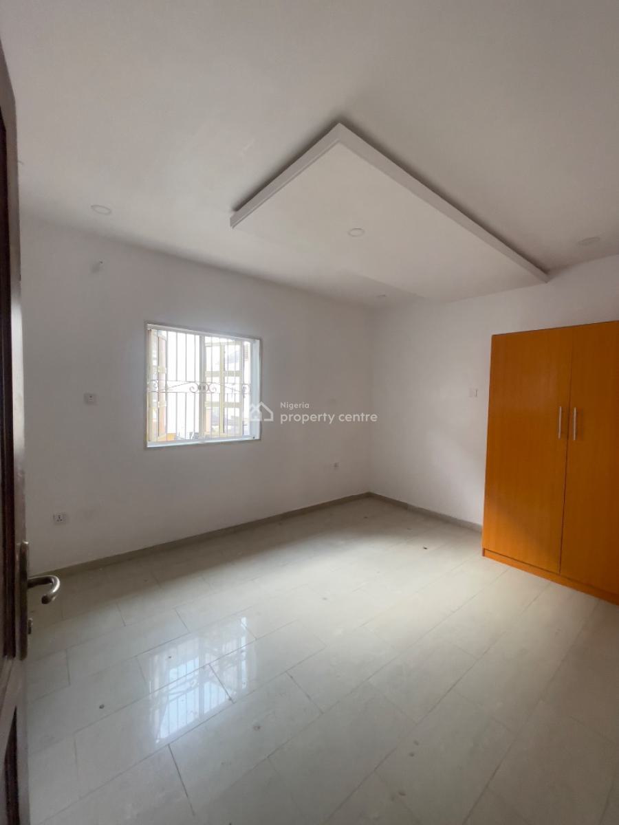 4 Bedroom Fully Detached with Bq for Commercial Purposes, Off Admiralty Way, Lekki Phase 1, Lekki, Lagos, Office Space for Rent