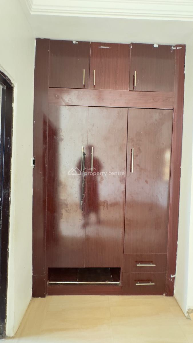 Newly Vacated 2 Bedroom Flat, Jabi, Abuja, Flat / Apartment for Rent