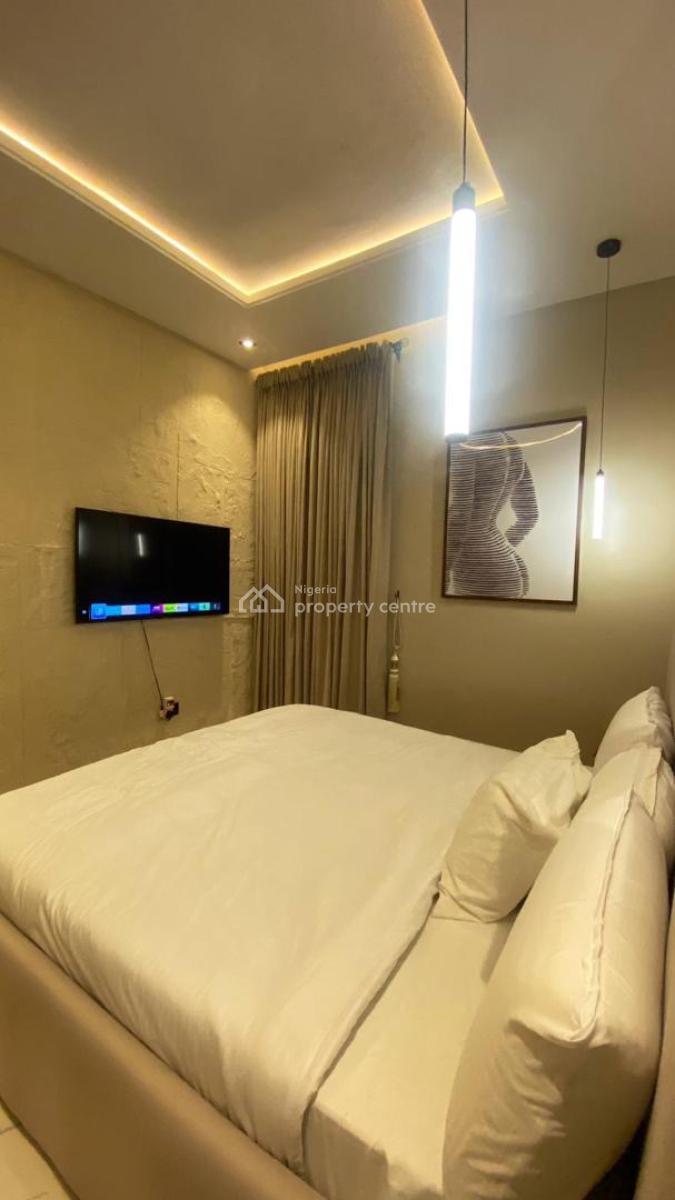 Luxury 2bedrooms Apartment with Gym,lounge and Pool, Admiralty, Lekki Phase 1, Lekki, Lagos, Flat / Apartment Short Let