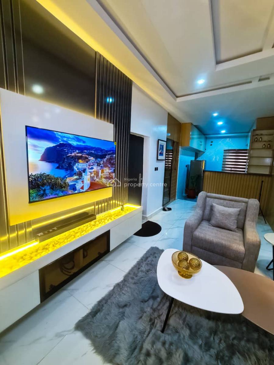 Luxurious Serviced 1 Bedroom Apartment, Katampe (main), Katampe, Abuja, Mini Flat (room and Parlour) Short Let