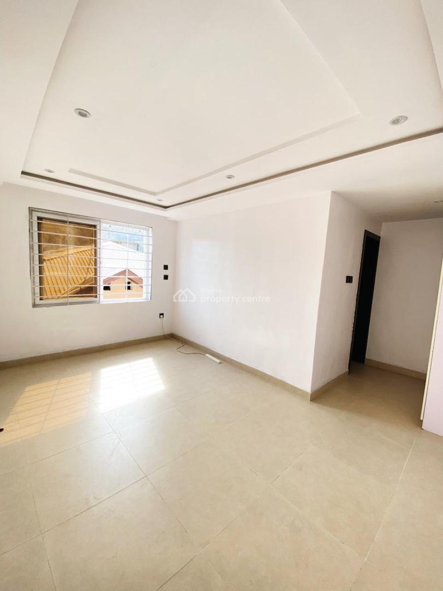 Affordable 3 Bedroom Apartment, Lekki Phase 1, Lekki, Lagos, Block of Flats for Sale